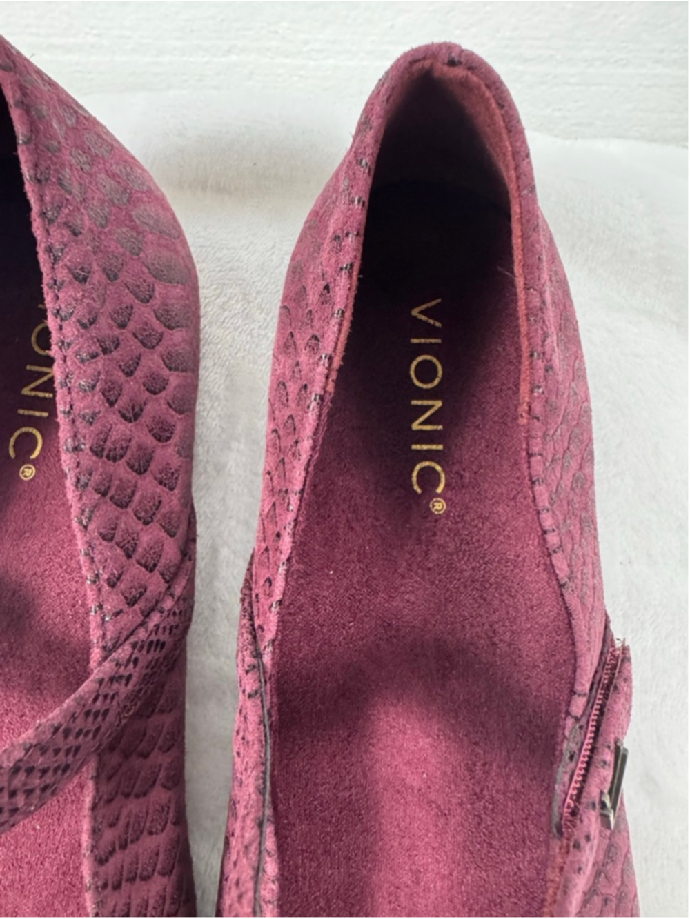Vionic Alameda Croc Mary Jane Flats Cherry Jubilee Size 8 - Picture 3 of 10
